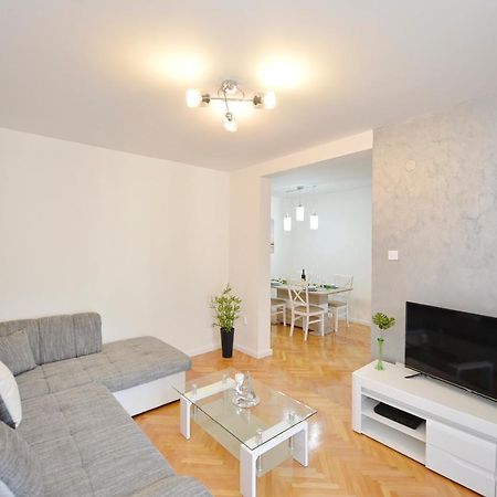 Unico Apartman Kotor Eksteriør bilde