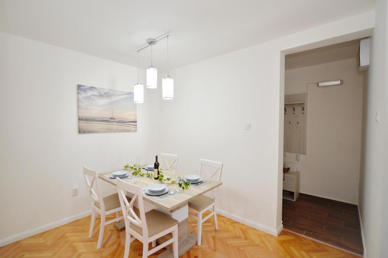 Unico Apartman Kotor Eksteriør bilde